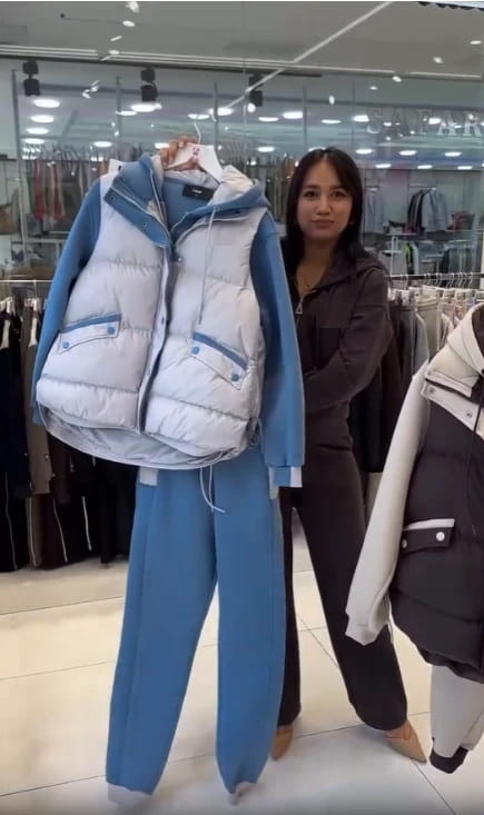 Nuovo set autunno-inverno con gilet + felpa + pantaloni casual