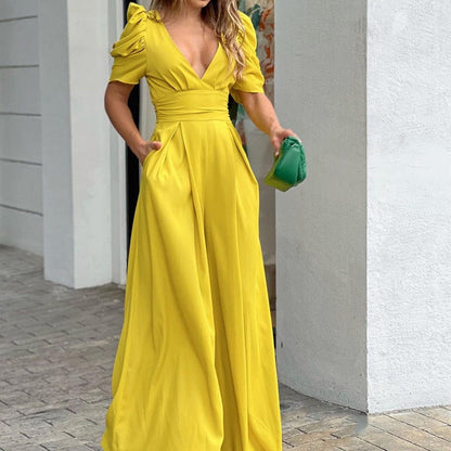 Jumpsuits mit tiefem V-Ausschnitt und weitem Bein für Damen