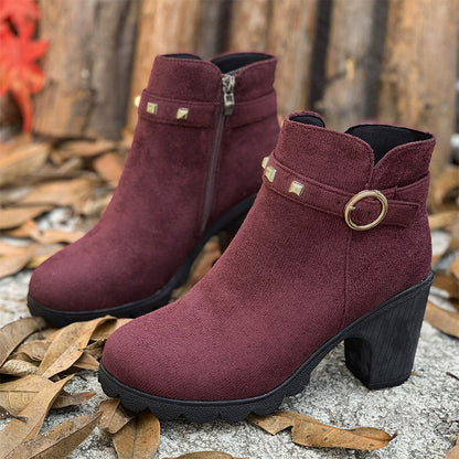 Stivali alla moda con tacco grosso da donna