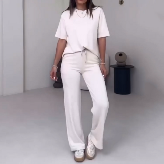 Elegante Completo da Donna a Due Pezzi – Top Comodo e Pantaloni Coordinati