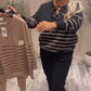 Set top casual a righe e pantaloni alla caviglia