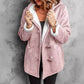 Cappotto da donna in pelle scamosciata con cappuccio e fodera in peluche